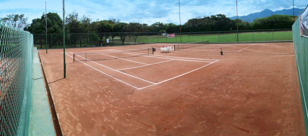 Club Campestre De Neiva Otel Dış mekan fotoğraf